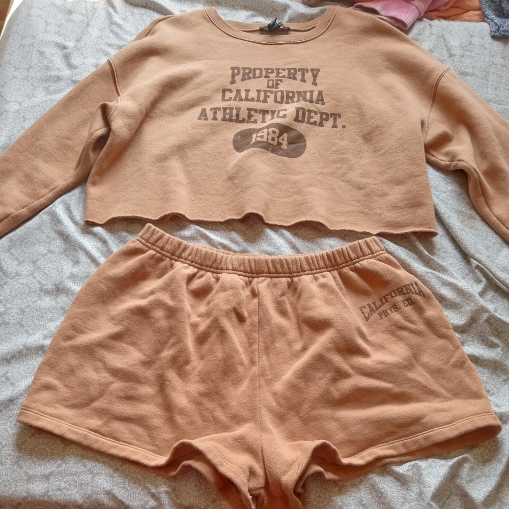 Forever 21, peach color 2 piece set